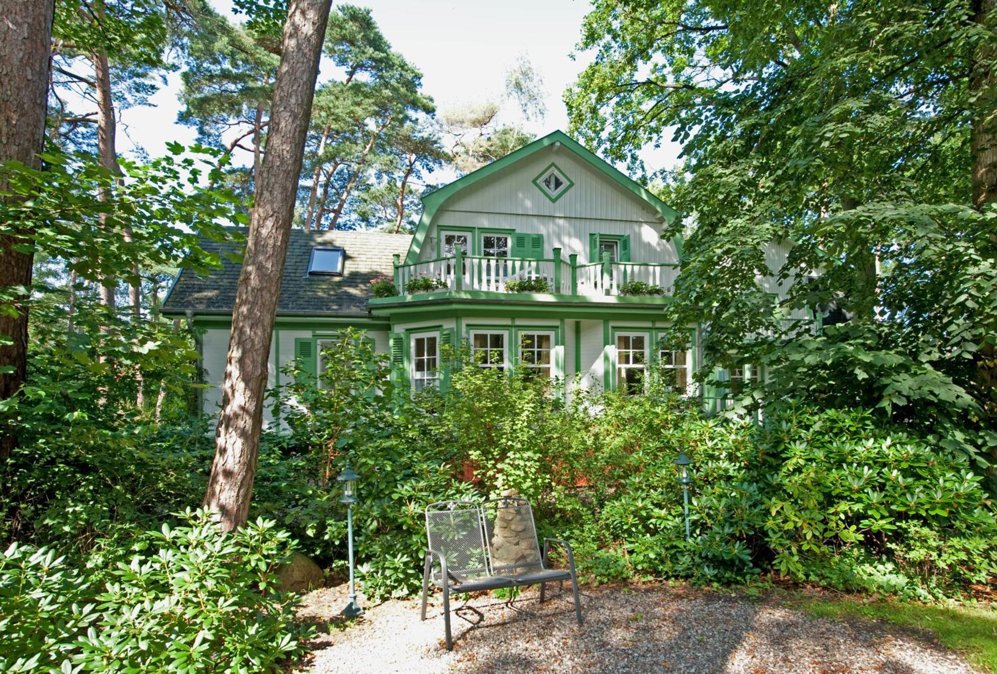 Landhaus Victoria บอลเทินฮาเกิน ภายนอก รูปภาพ