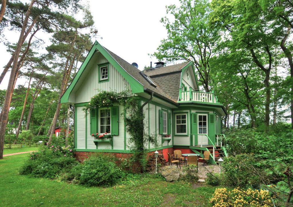 Landhaus Victoria บอลเทินฮาเกิน ภายนอก รูปภาพ