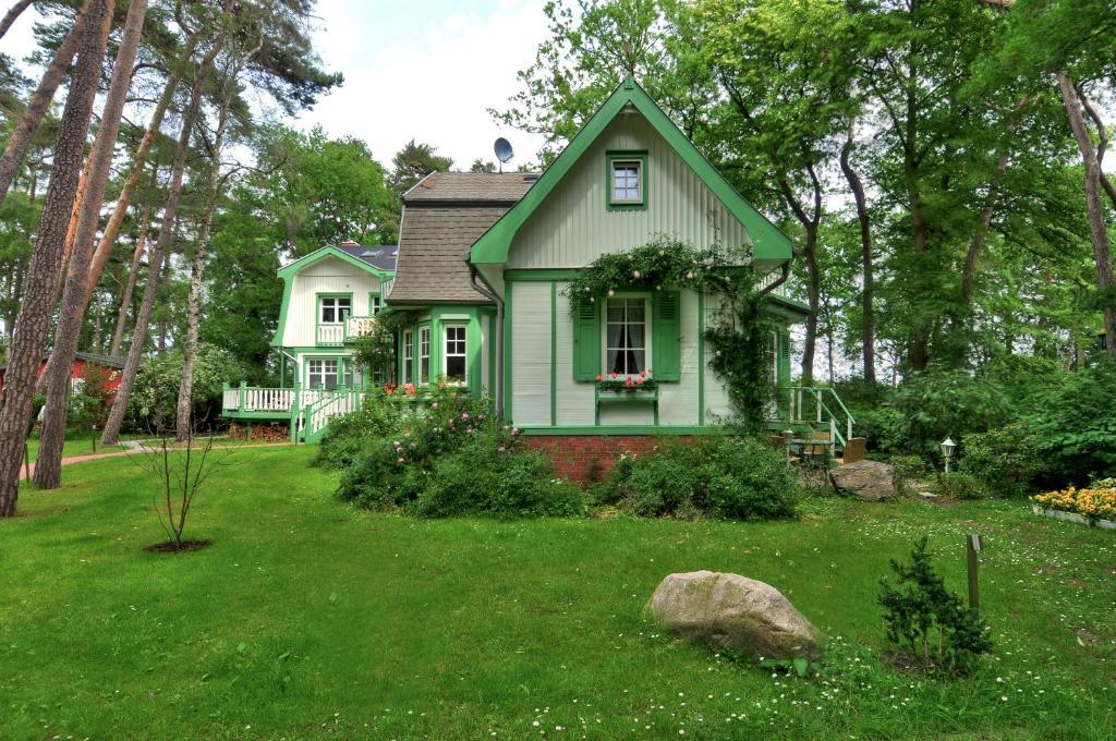 Landhaus Victoria บอลเทินฮาเกิน ภายนอก รูปภาพ