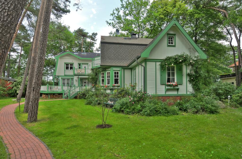 Landhaus Victoria บอลเทินฮาเกิน ภายนอก รูปภาพ